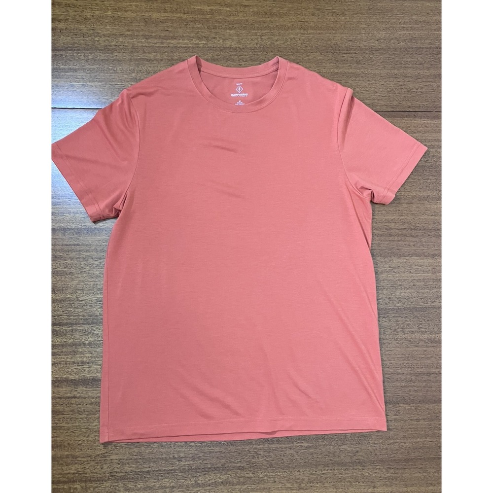 Bluffworks Threshold T-Shirt Men's M Slim Fit Brick Red Orange Travel Tech Tee